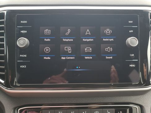 Used 2023 Volkswagen Atlas Cross Sport SEL AWD/4WD image 22