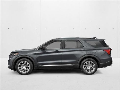 New 2026 Ford Explorer Platinum image 3