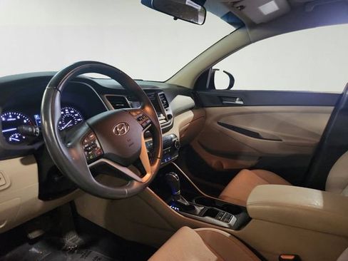 Used 2016 Hyundai Tucson Sport AWD/4WD image 7