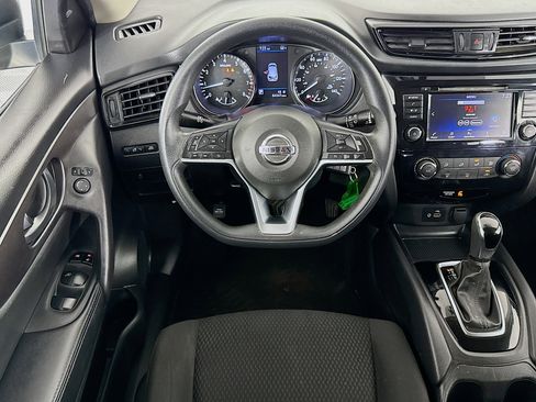 Used 2019 Nissan Rogue Sport S w/ Appearance Package image 16