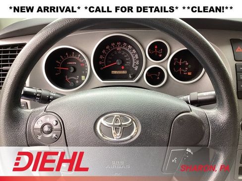 Used 2013 Toyota Tundra 4x4 CrewMax w/ SR5 Pkg image 11