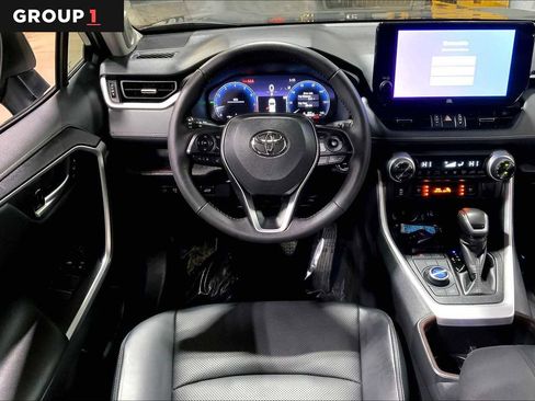 Certified 2025 Toyota RAV4 Limited image 5