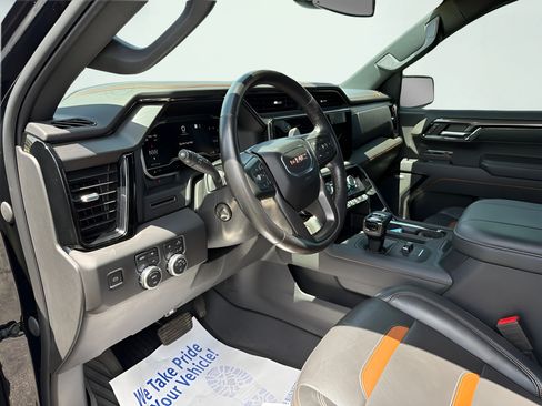 Used 2023 GMC Sierra 1500 AT4 w/ AT4 Preferred Package AWD/4WD image 24