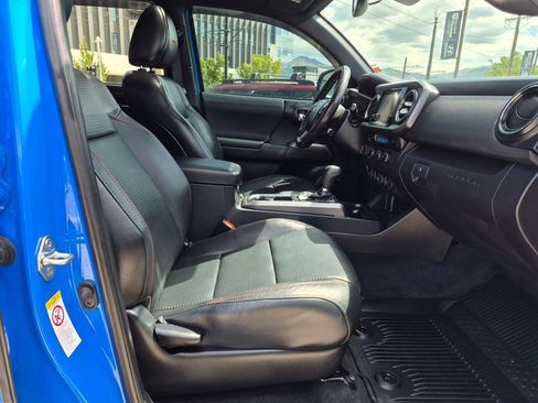 Used 2019 Toyota Tacoma TRD Pro w/ Desert Air Intake Package AWD/4WD image 31