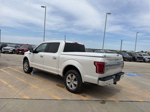 Used 2017 Ford F150 Platinum w/ Equipment Group 701A Luxury AWD/4WD image 5
