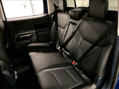 Used 2024 Ford Maverick Lariat w/ Black Appearance Package image 21