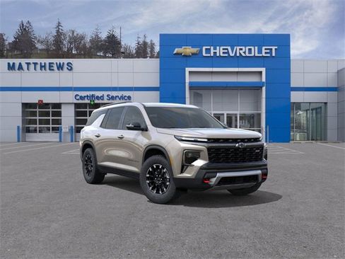 New 2026 Chevrolet Traverse Z71 w/ Enhanced Driving Package image 1