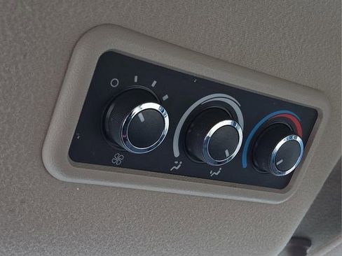 Used 2013 Chevrolet Express 3500 LT w/ LT Preferred Equipment Group image 25