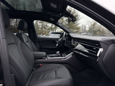 Used 2025 Audi Q7 2.0T Premium w/ Convenience Plus Package image 15