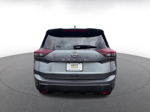 Used 2025 Nissan Rogue SV FWD image 12