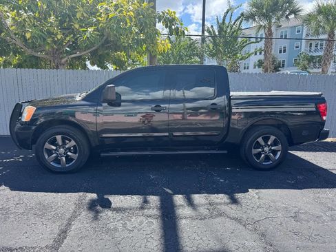 Used 2012 Nissan Titan SV w/ Sport Appearance Pkg image 14