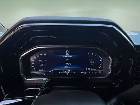 Used 2024 Chevrolet Silverado 2500 High Country w/ High Country Premium Package image 15