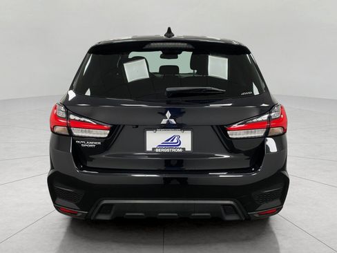 Used 2022 Mitsubishi Outlander Sport ES AWD/4WD image 5