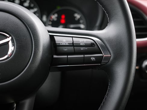 Certified 2025 MAZDA MAZDA3 2.5 S Hatchback w/ Premium Pkg image 19