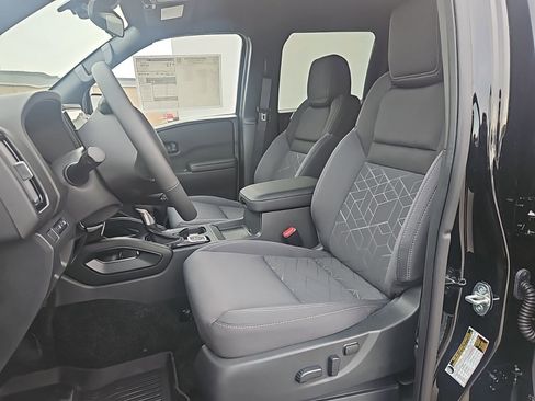 New 2026 Nissan Frontier SV w/ All-Weather Content Package image 10