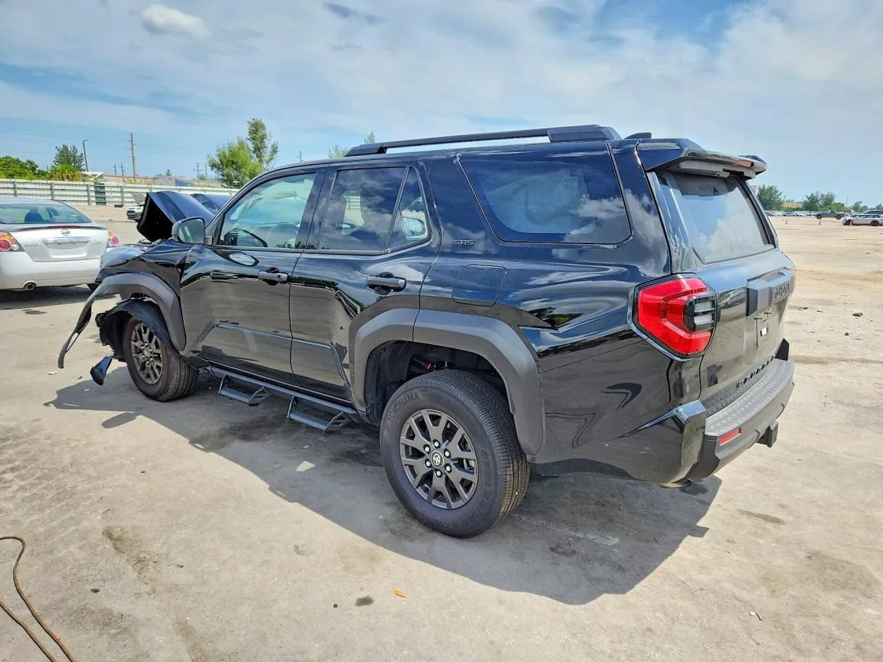 Used 2026 Toyota 4Runner SR5 AWD/4WD image 3