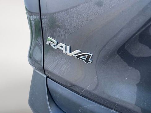 Certified 2021 Toyota RAV4 XLE AWD/4WD image 39