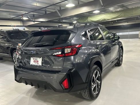 Certified 2024 Subaru Crosstrek 2.0i Premium image 2
