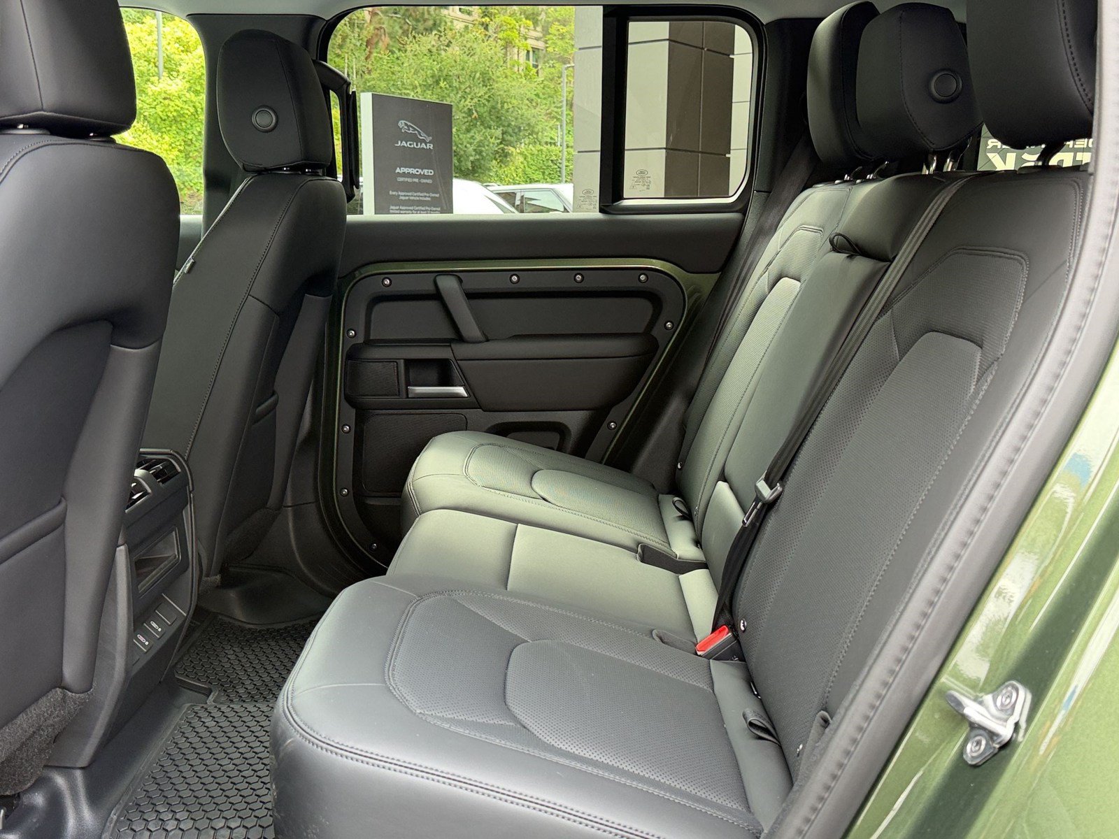 New 2026 Land Rover Defender 110 S AWD/4WD image 22
