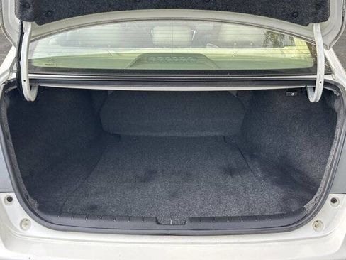 Used 2014 Honda Accord LX image 23