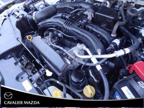 Used 2019 Subaru Crosstrek 2.0i Premium w/ Eyesight System image 42