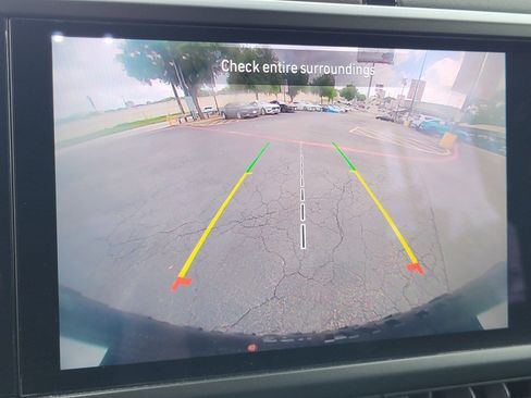 Used 2025 Jeep Wrangler Unlimited Rubicon image 21