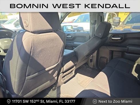 Used 2022 Chevrolet Silverado 1500 Custom image 10