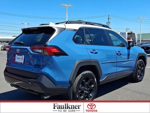 Certified 2023 Toyota RAV4 TRD Off-Road w/ TRD Off-Road Weather Package AWD/4WD image 6