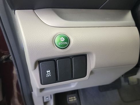 Used 2013 Honda CR-V LX image 33