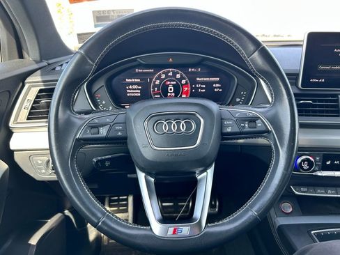 Used 2018 Audi SQ5 Premium Plus w/ Navigation Package AWD/4WD image 22