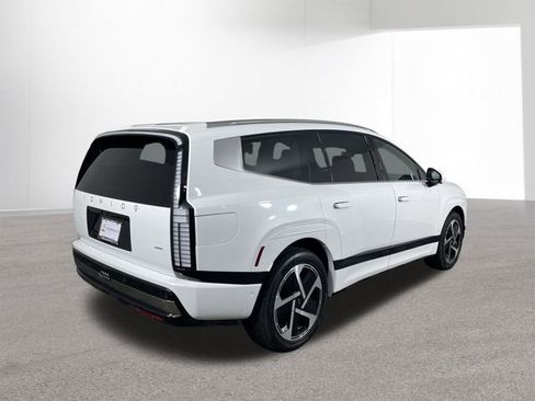 New 2026 Hyundai Ioniq 9 Calligraphy image 12