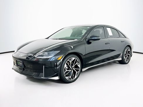 Used 2023 Hyundai Ioniq 6 SEL AWD/4WD image 3