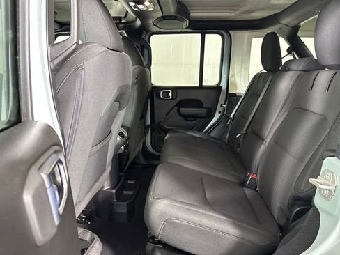 Used 2023 Jeep Wrangler Unlimited w/ Cold Weather Group image 25
