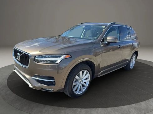 Used 2016 Volvo XC90 T6 Momentum w/ Momentum Plus Package image 1
