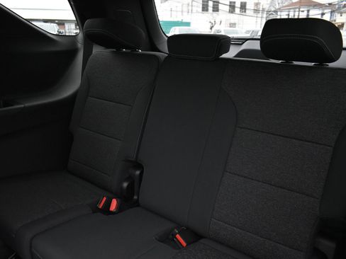 New 2026 Chevrolet Traverse LT w/ Midnight/Sport Edition image 14