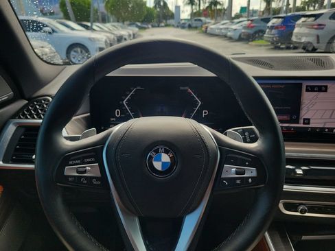 Used 2025 BMW X5 xDrive40i w/ Executive Package AWD/4WD image 8
