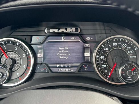 Used 2024 RAM 5500 SLT w/ Quick Order Package 2YG SLT image 21