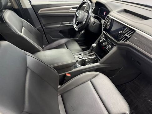 Used 2021 Volkswagen Atlas SEL image 4