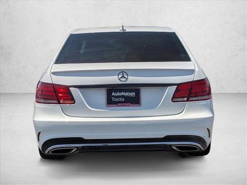 Used 2014 Mercedes-Benz E 350 Sedan image 7