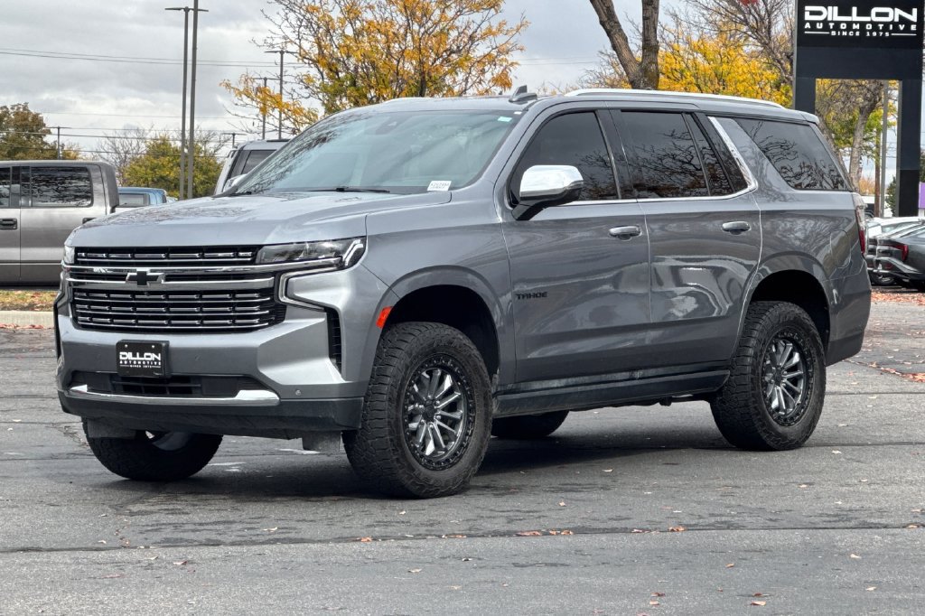 Used 2021 Chevrolet Tahoe Premier w/ Premium Package AWD/4WD image 4