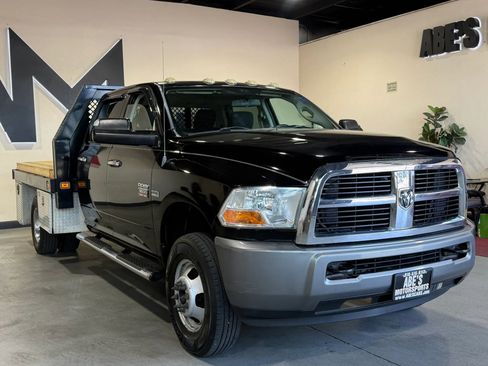 Used 2011 RAM 3500 ST RWD image 2