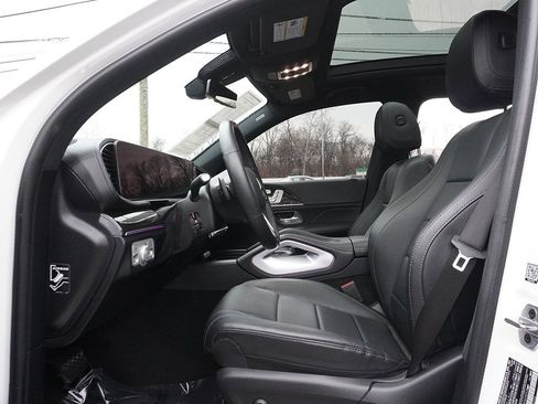 Used 2022 Mercedes-Benz GLS 450 4MATIC image 37