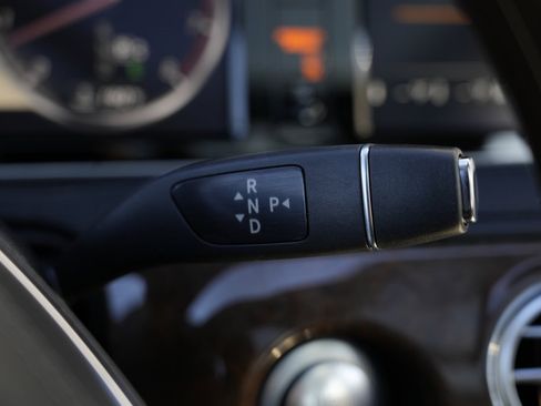 Used 2014 Mercedes-Benz S 550 Sedan image 51