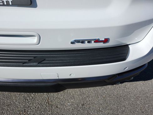 Certified 2025 GMC Yukon AT4 Ultimate w/ LPO, Floor Liner Package image 5