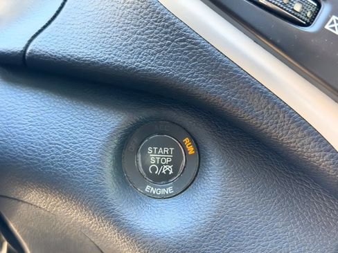 Used 2014 Jeep Cherokee Limited w/ Luxury Group image 30