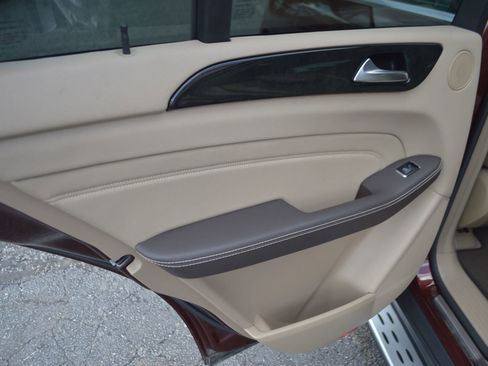 Used 2015 Mercedes-Benz ML 350 4MATIC image 18