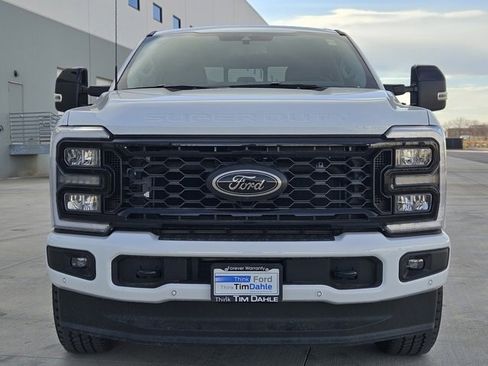 New 2026 Ford F250 Lariat w/ Black Appearance Package image 8