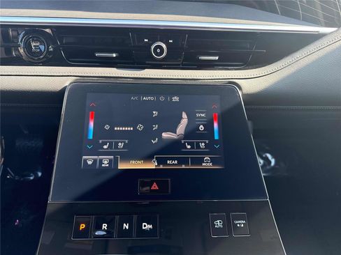 Certified 2025 INFINITI QX80 Sensory image 21