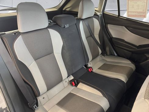 Used 2019 Subaru Crosstrek 2.0i Premium image 16