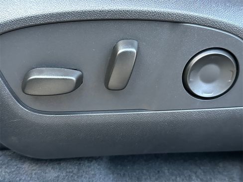 New 2026 Buick Enclave Preferred w/ Power Package image 23